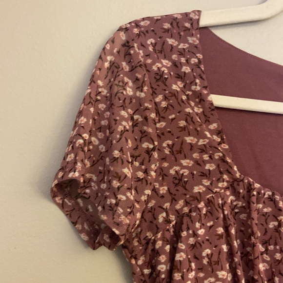 ⭐️ Y2K Aeropostale Ditsy Floral ruched cropped top size s - Picture 3 of 10